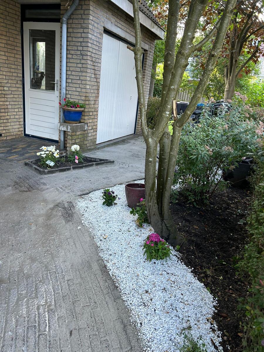 Pavage autour de la maison avec allées et terrasse à Nieuwegein et environs, photo 3 sur 8