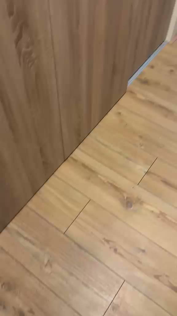 Visite en vidéo de Dressing sur mesure avec portes coulissantes à Nieuwegein et environs
